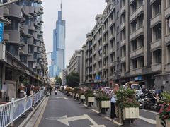 -紫峰大厦
