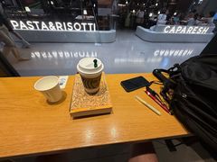 -星巴克臻选(北京银泰店)