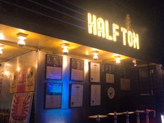 -半吨 Halfton&Friends(车公庙店)