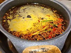 -钢管厂五区小郡肝串串香(滨江店)