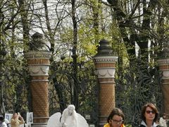 -滴血救世主教堂