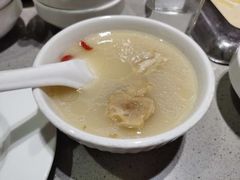 -海底捞火锅(凯德广场店)