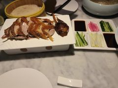 德胜枣木烤鸭-雀蓝川菜(奥体广场店)