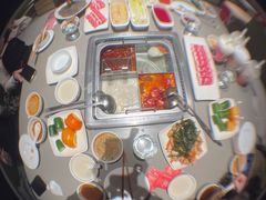 -海底捞火锅(金山百联店)