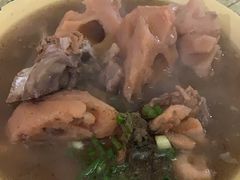 -燕子煨汤(山海关路店)
