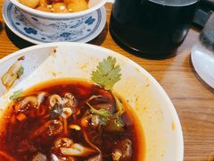 -沪小二铜炉蛙锅(苏州中心星悦汇店)