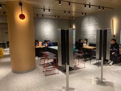 -麦当劳(中山公园龙之梦店)