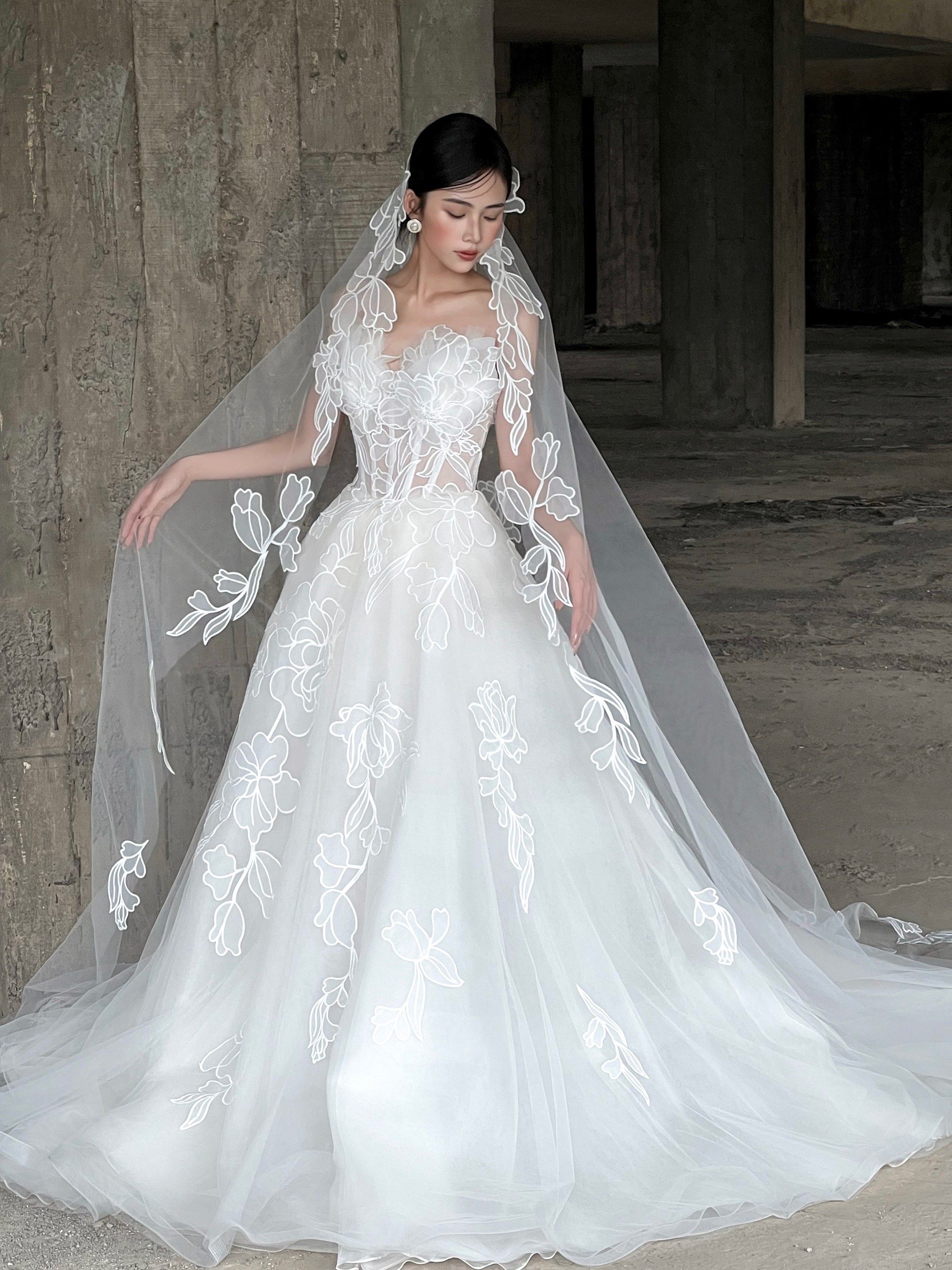 蕾丝的生命力 🤍立体花朵婚纱