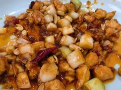 宫爆鸡丁-红旗饭庄