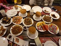 -四海一家自助餐(益田假日广场店)