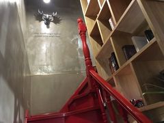 -HIGH FIVE哈福手工汉堡(桂林路店)