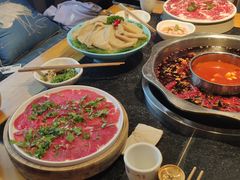 -一斗火锅·招财羊毛肚(泰吉滨江店)