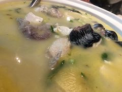-丹江口渔村·湘味厨房(桃园店)