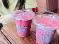 -CowCow其其·牛杂咖啡公司(六运店)
