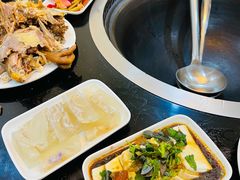 自制肉皮冻-姥家大锅台(凤凰岭店)