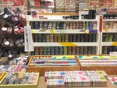 -诚品(信义店)