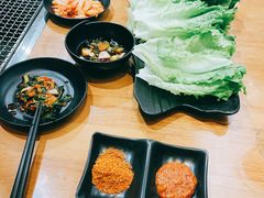 -肉甲韩国木炭烤肉(新壹街1店)