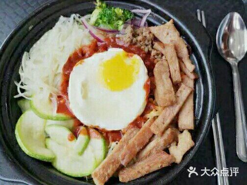 学校食堂，打卡这几家，一定让你开心