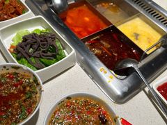 -海底捞火锅鲜切牛肉主题店(长寿路店)