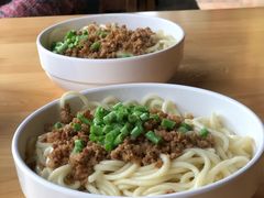 素椒杂酱面-左撇子私房面