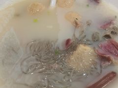 -鸭得堡老鸭汤·鸭血粉丝(南京博物院店)