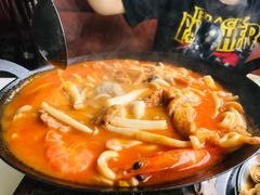 -鑫悦楼煎蟹·16年海鲜大排档