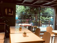 靠窗位-ADO KAFE(大学城店)