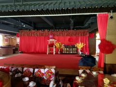 -关东情主题文化演艺餐厅