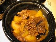 -穹六人间 people 6(岳阳路店)