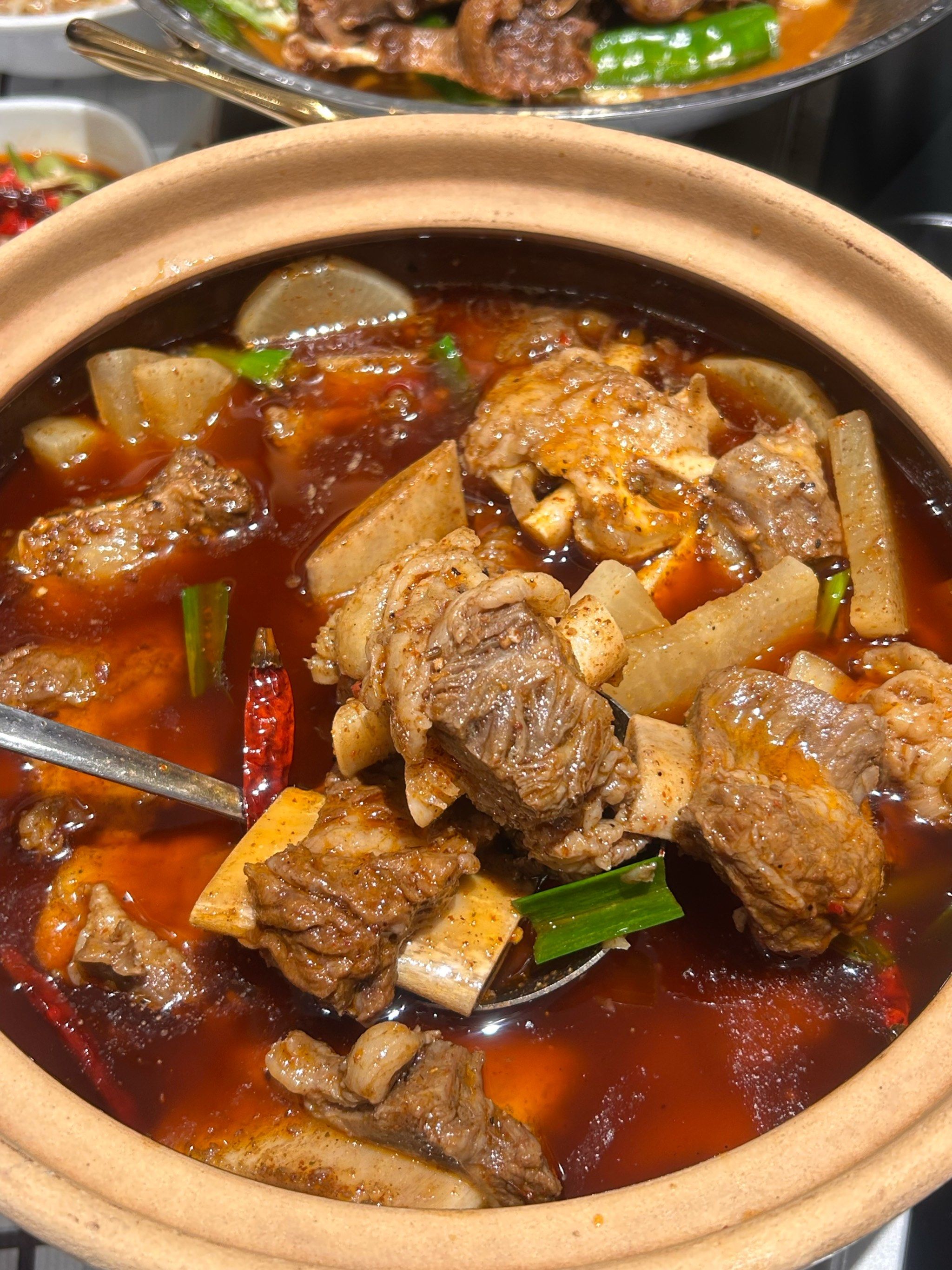 冬日就要吃暖呼呼的牛排锅!