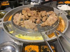 -哈哈碳都·牛肋条无限自助烤肉(台江万达店)