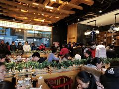 大堂-伊喜饺子·烤鸭(五道口学院路店)