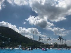-汤山欢乐水世界