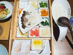 -芸南道·过桥米线(昆明老街旗舰店)