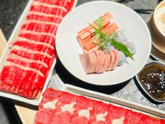 -三出山火锅(万象天地店)