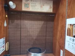 -独食火锅·半米屋台(直营总店)