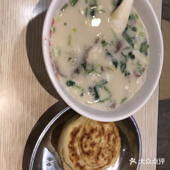 连起羊汤馆(春晖店)