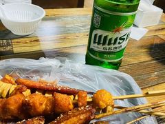-布尔津河堤夜市
