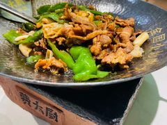 -费大厨辣椒炒肉(房山龙湖天街店)