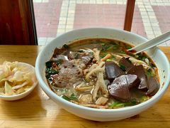 -遵义虾子张六羊肉粉(普陀路店)