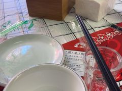 -李双猪·小龙虾·烧烤·羊肉煲(乐山店)