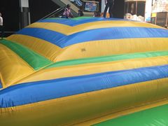 -蒙特利亲子乐园