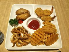 -必胜客(WOW中心城店)