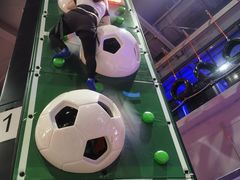 -嗨翻Hi-Fun竞技主题乐园·蹦床亲子生日轰趴(国光1937店)