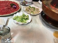-羊家胡同·龙虾烧烤火锅(龙汇路店)