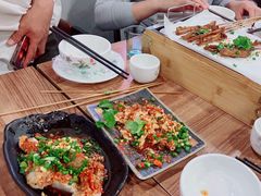 -陈员外正宗夹江烧烤(广福路店)