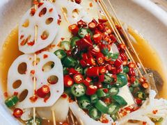 藤椒味钵钵鸡-叶婆婆钵钵鸡(解放碑店)