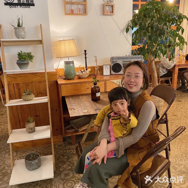 [吐]两间summer店都探过啦[吐][糖果]