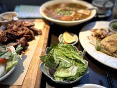 -大头虾越式风味餐厅(光明广场店)