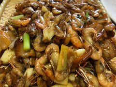 五花肉炒河虾-农厨好味·温泉鹅·农家菜